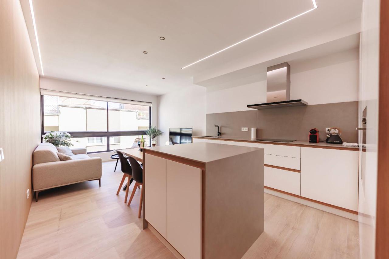Bravissimo Centre, Modern 2-Bedroom Apartment 지로나 외부 사진